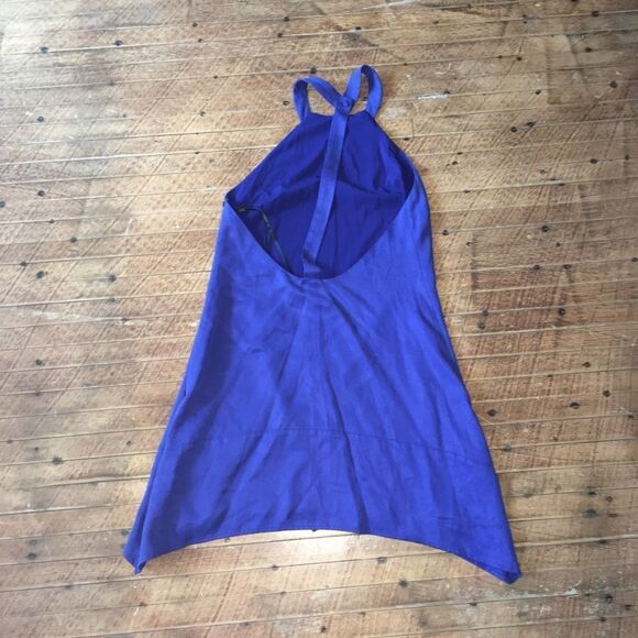 NBD blue high neck asymmetrical hem sleeveless date night minidress - Picture 2 of 3